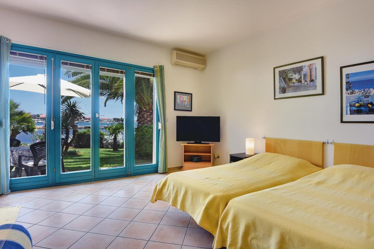 Apartments Villa Ana Medulin Buitenkant foto