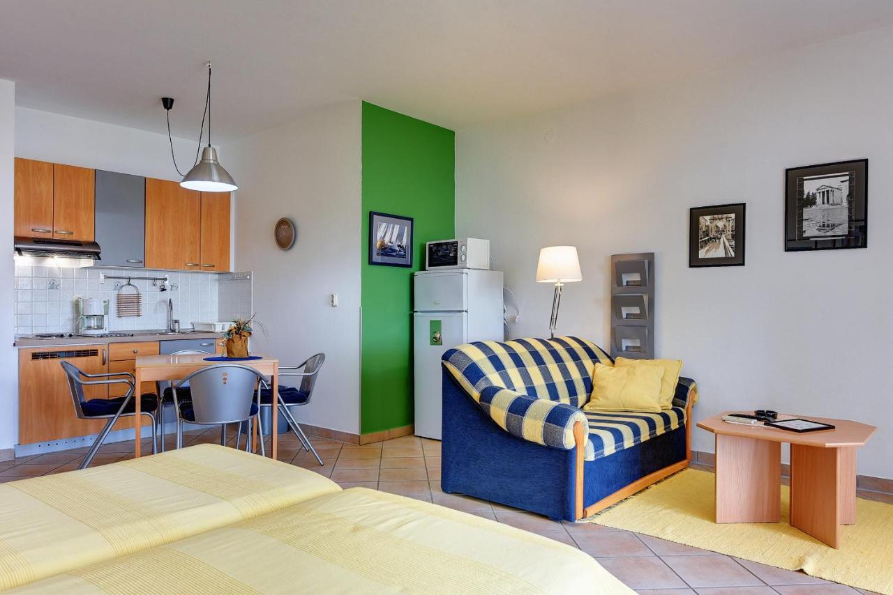 Apartments Villa Ana Medulin Buitenkant foto