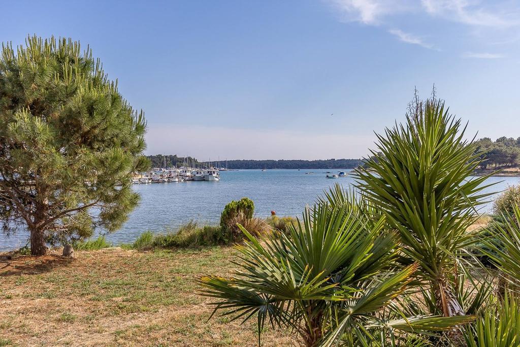 Apartments Villa Ana Medulin Buitenkant foto