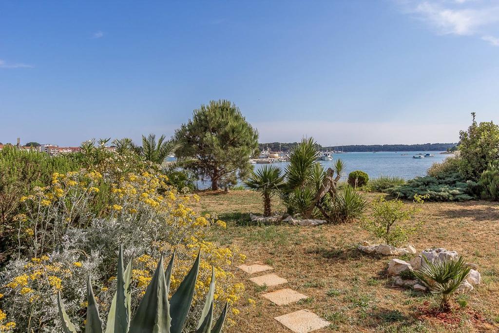 Apartments Villa Ana Medulin Buitenkant foto
