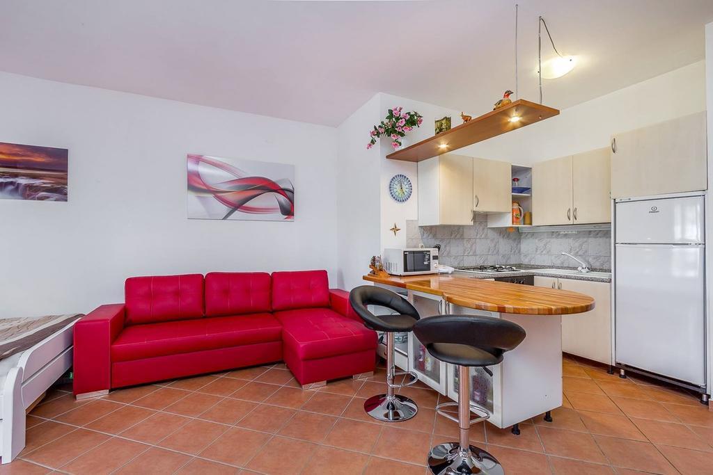 Apartments Villa Ana Medulin Buitenkant foto